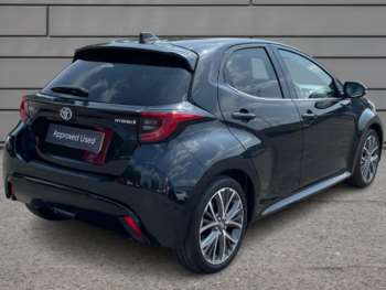 Used Toyota Yaris 2023 for sale - 74669412: Photo