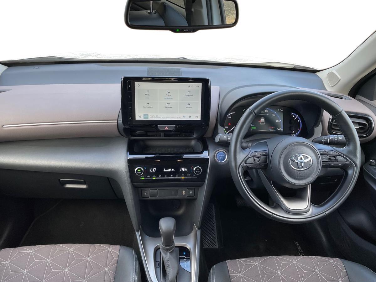 Used Toyota Yaris Cross 2023 for sale - 77659964: Photo 8