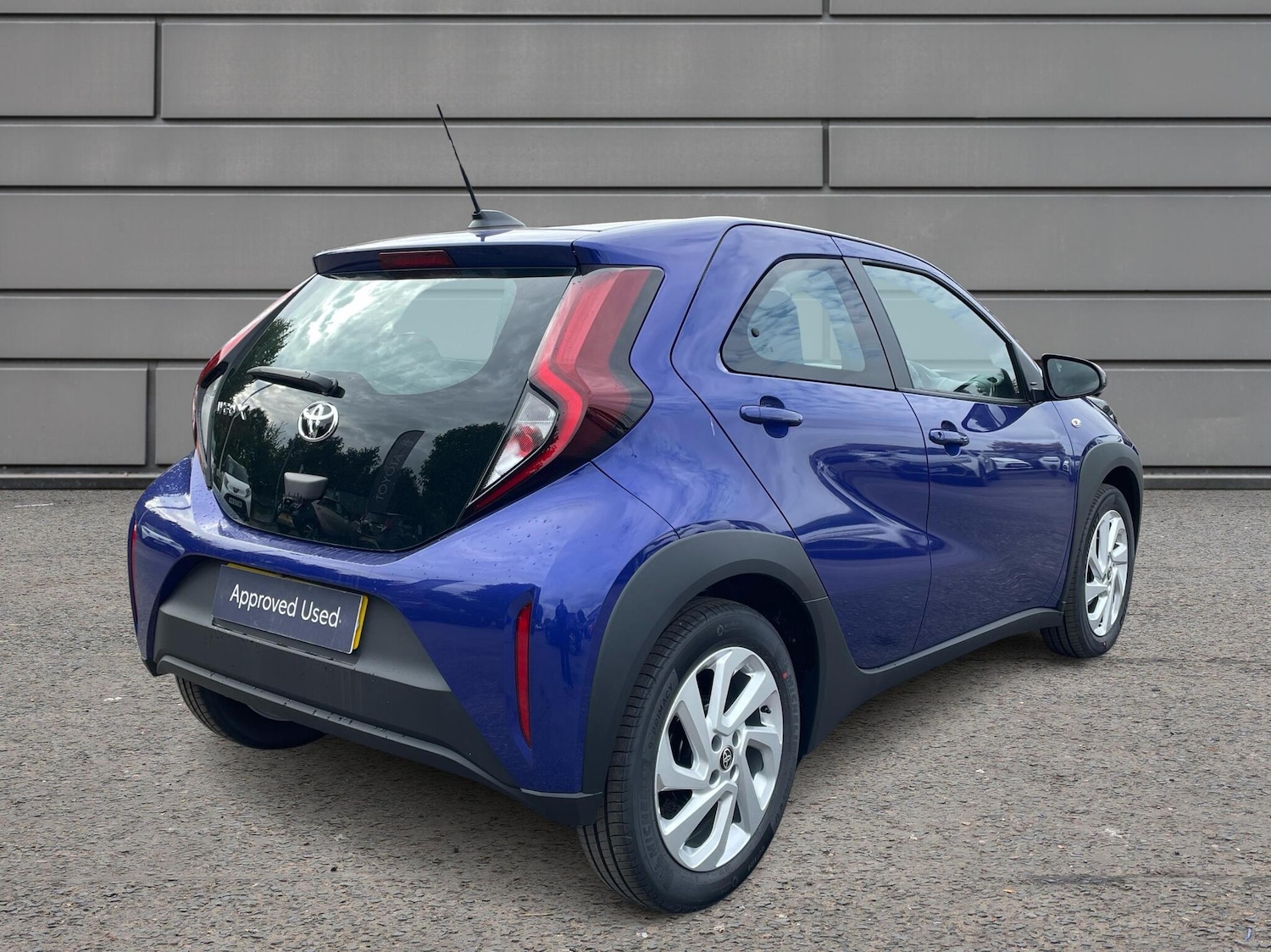 Used Toyota Aygo X 2025 for sale - 77030927: Photo 2