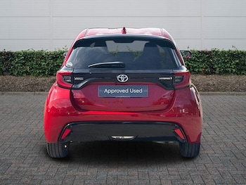 Used Toyota Yaris 2023 for sale - 79108172: Photo
