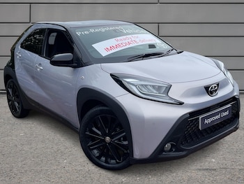 2025 (25) - 1.0 VVT-i JBL Edition 5dr