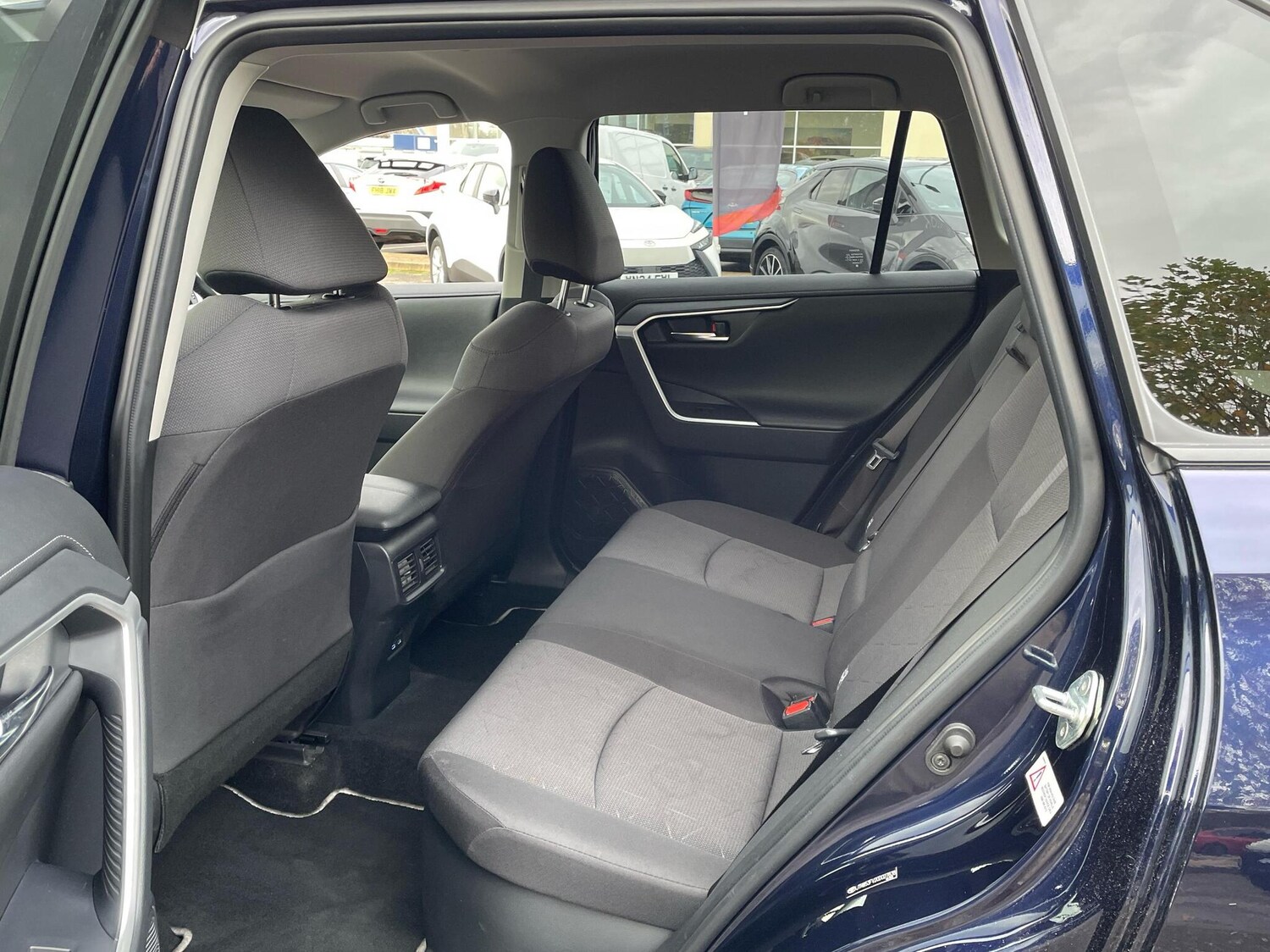 Used Toyota RAV4 2022 for sale - 76800718: Photo 12