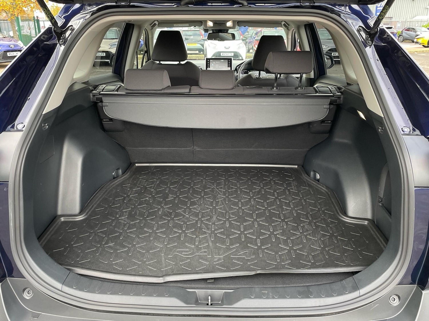 Used Toyota RAV4 2022 for sale - 76800718: Photo 14