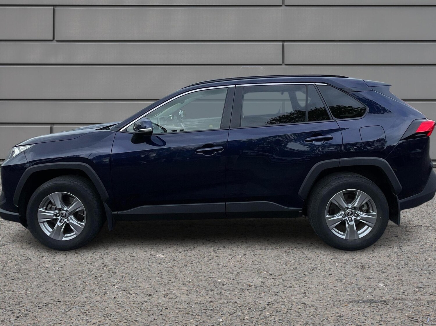 Used Toyota RAV4 2022 for sale - 76800718: Photo 17