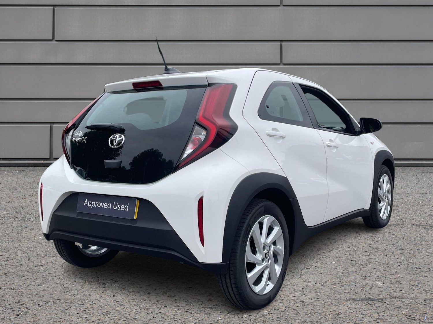 Used Toyota Aygo X 2025 for sale - 76123857: Photo 2
