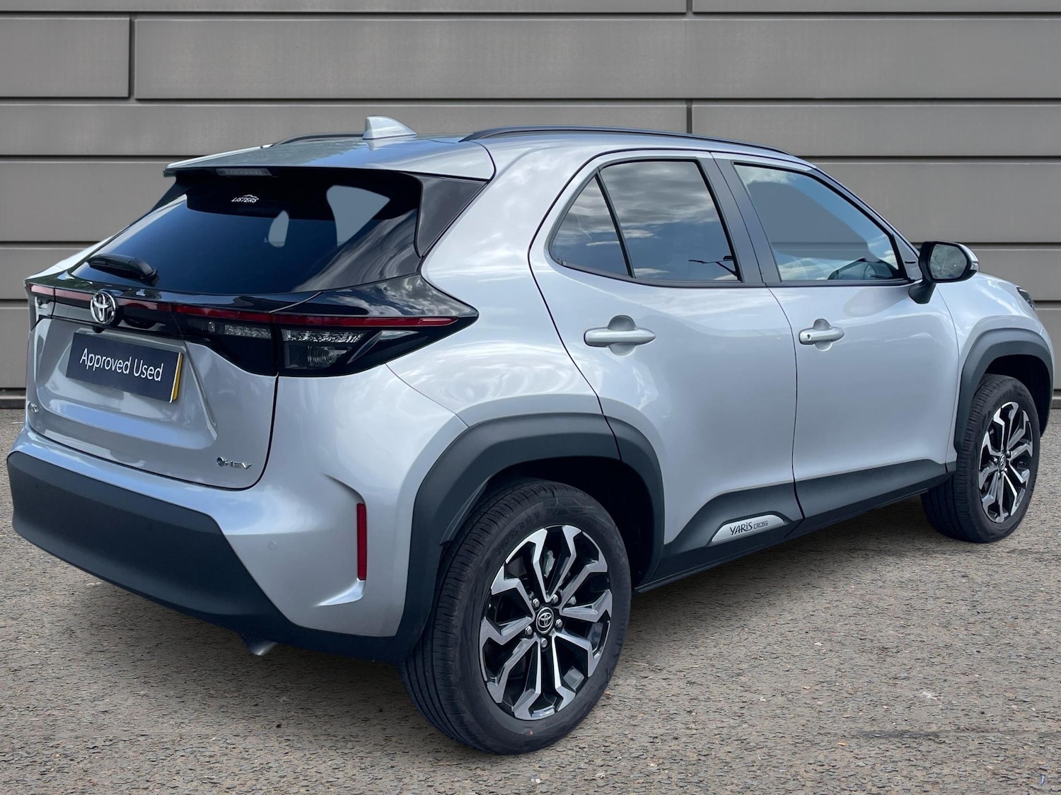 Used Toyota Yaris Cross 2025 for sale - 77177067: Photo 2