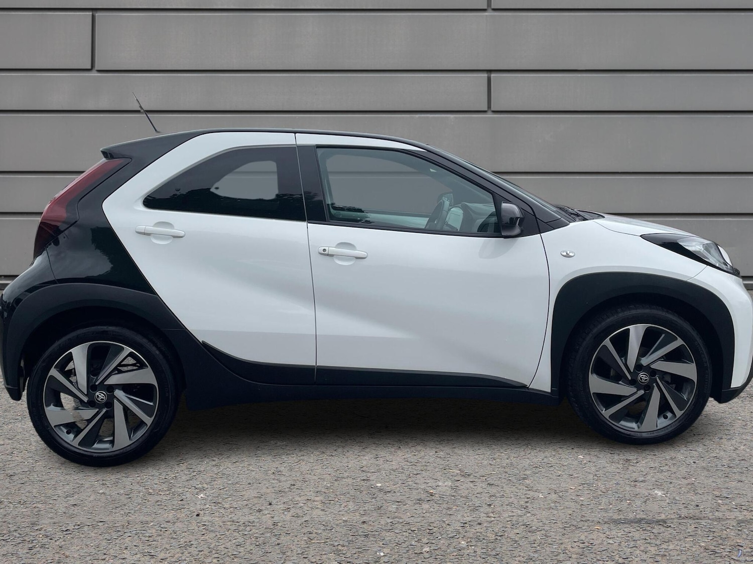 Used Toyota Aygo X 2024 for sale - 77177066: Photo 16