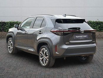 Used Toyota Yaris 2024 for sale - 78036202: Photo