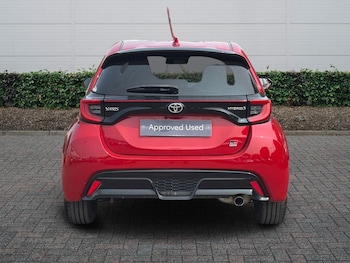 Used Toyota Yaris 2023 for sale - 79203372: Photo
