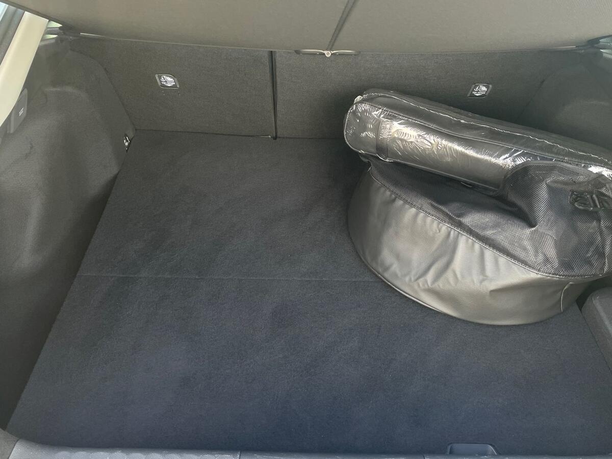 Used Toyota Prius 2024 for sale - 77176989: Photo 10