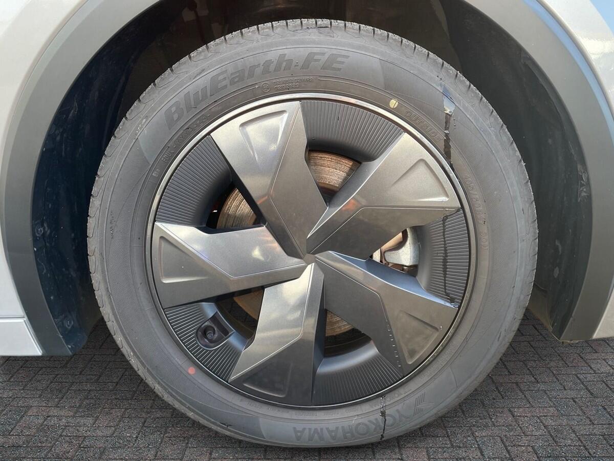 Used Toyota Prius 2024 for sale - 77176989: Photo 6