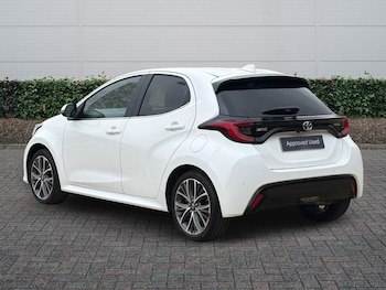 Used Toyota Yaris 2023 for sale - 77910643: Photo