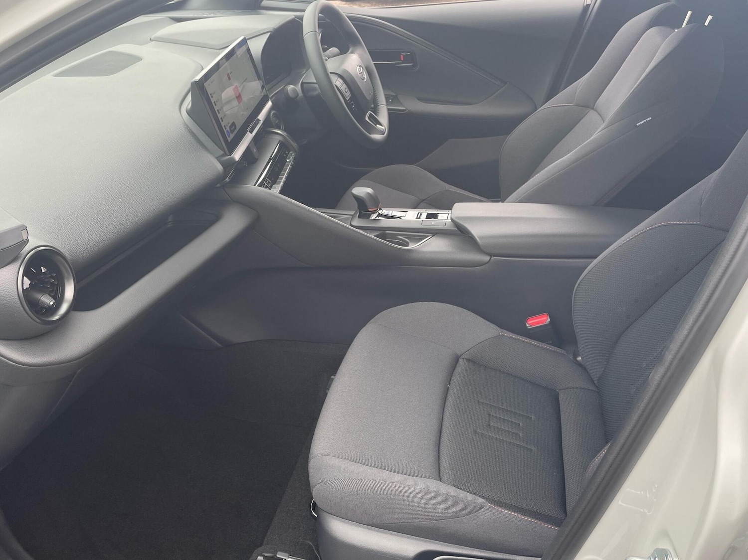 Used Toyota C-HR 2025 for sale - 76730614: Photo 10