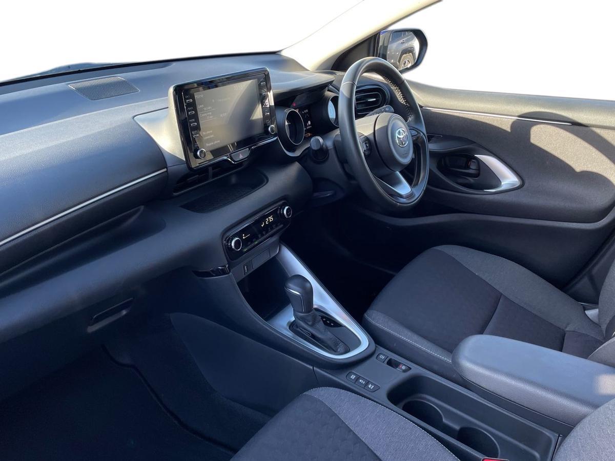 Used Toyota Yaris 2022 for sale - 77177321: Photo 7