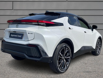 Used Toyota C-HR 2024 for sale - 75733569: Photo