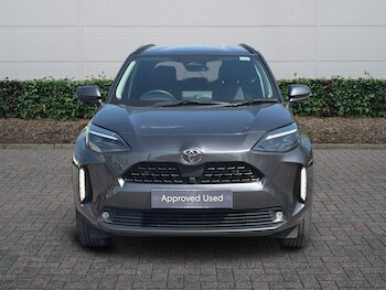 Used Toyota Yaris 2025 for sale - 78302521: Photo