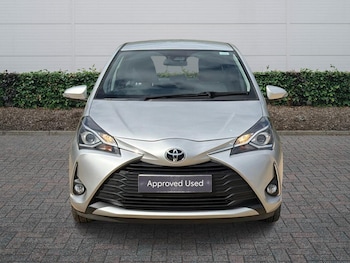 Used Toyota Yaris 2018 for sale - 79413809: Photo