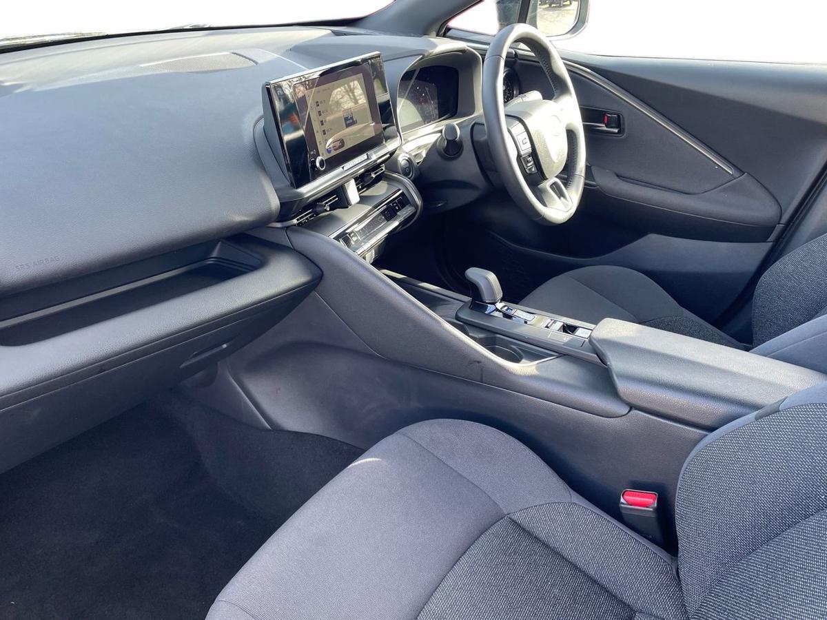 Used Toyota C-HR 2024 for sale - 77725140: Photo 7