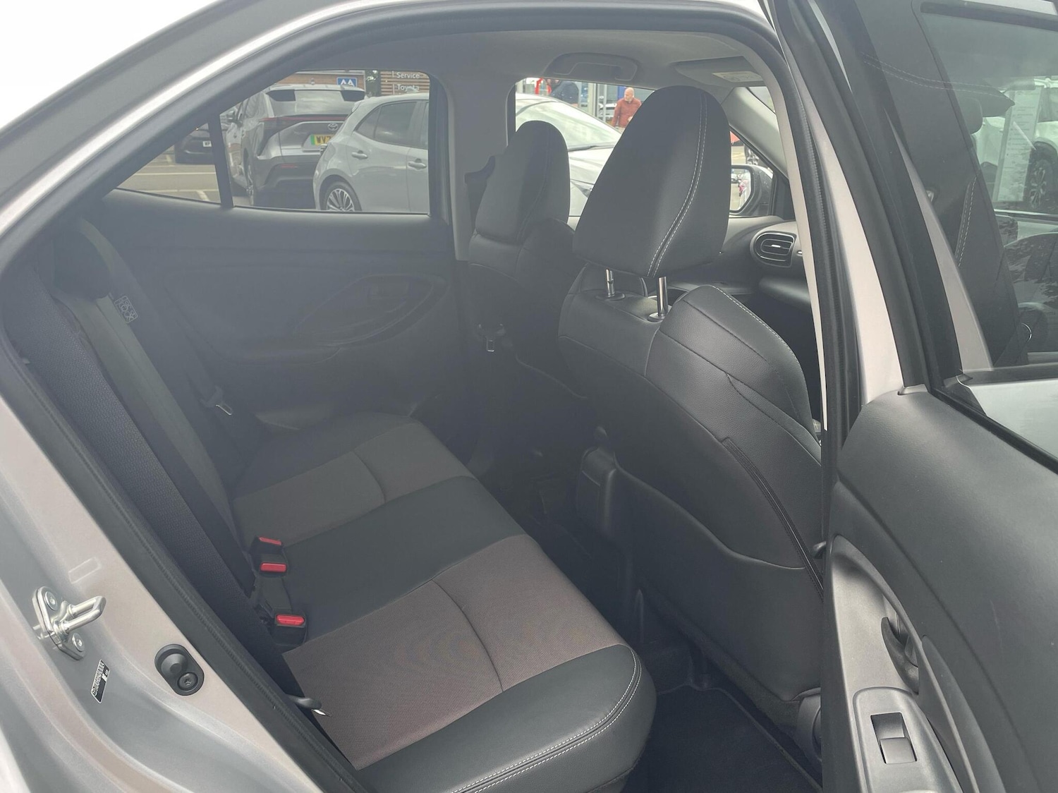 Used Toyota Yaris Cross 2023 for sale - 76111444: Photo 13