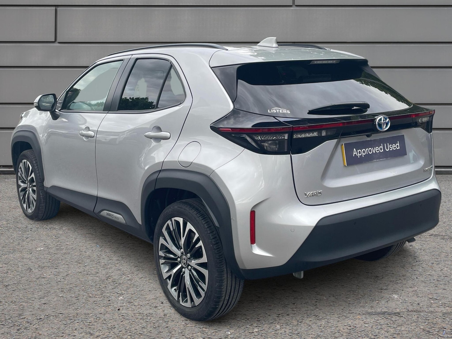 Used Toyota Yaris Cross 2023 for sale - 76111444: Photo 4