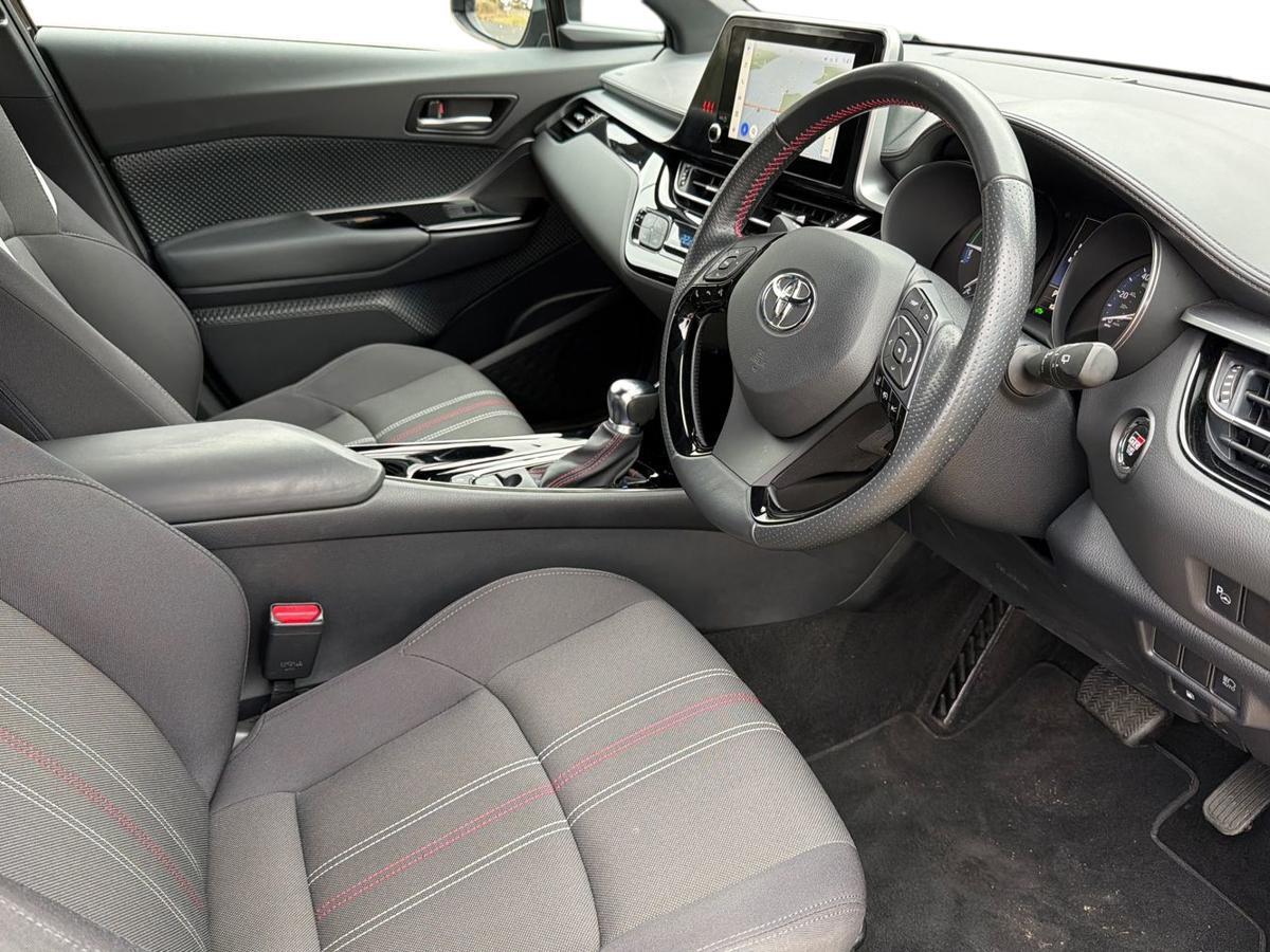 Used Toyota C-HR 2023 for sale - 77307074: Photo 12