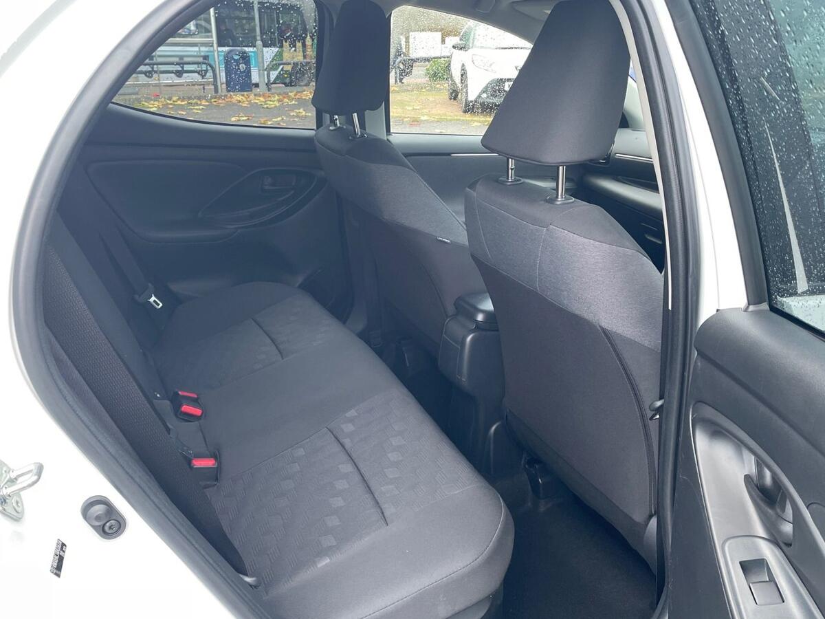 Used Toyota Yaris 2024 for sale - 76730805: Photo 13