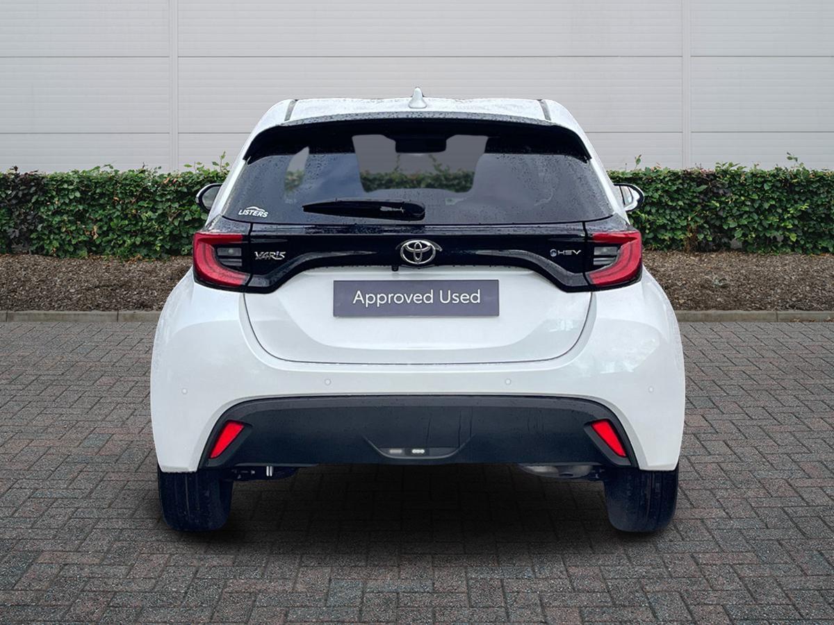 Used Toyota Yaris 2024 for sale - 76730805: Photo 4