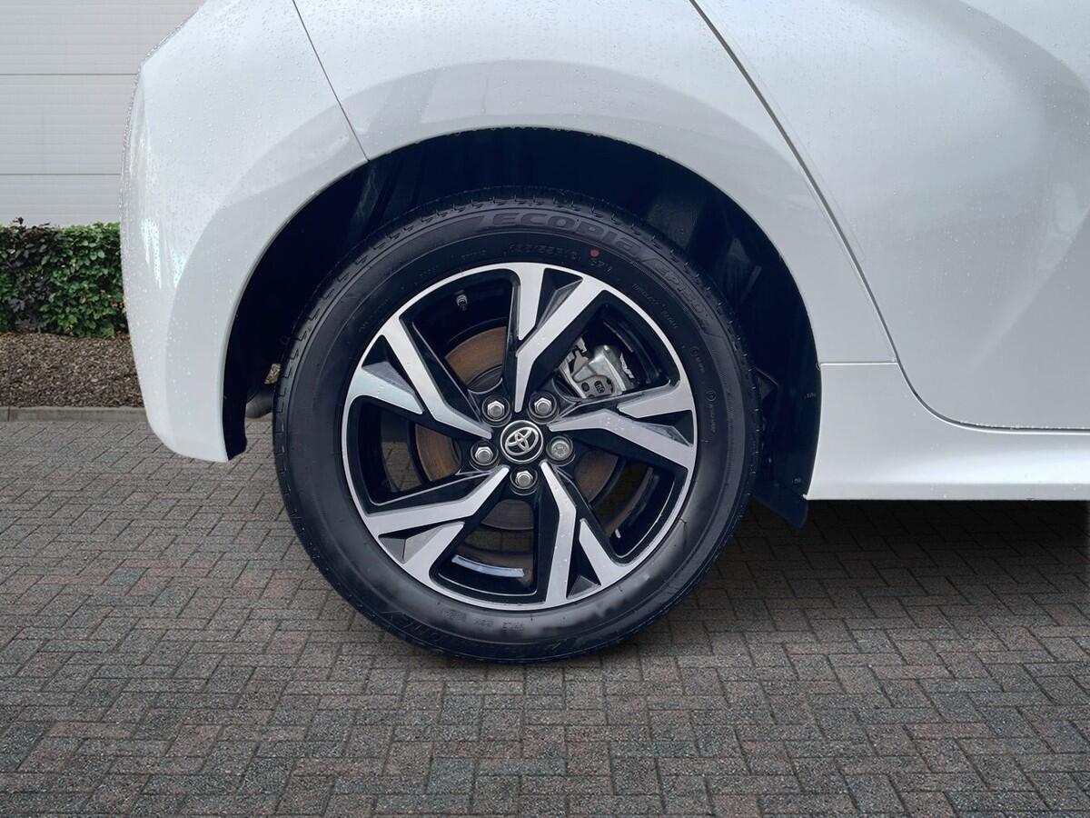 Used Toyota Yaris 2024 for sale - 76730805: Photo 6