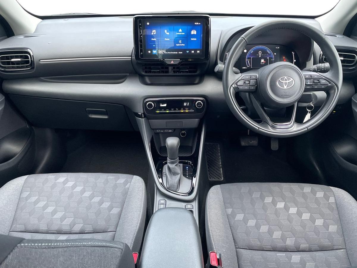 Used Toyota Yaris 2024 for sale - 76730805: Photo 8