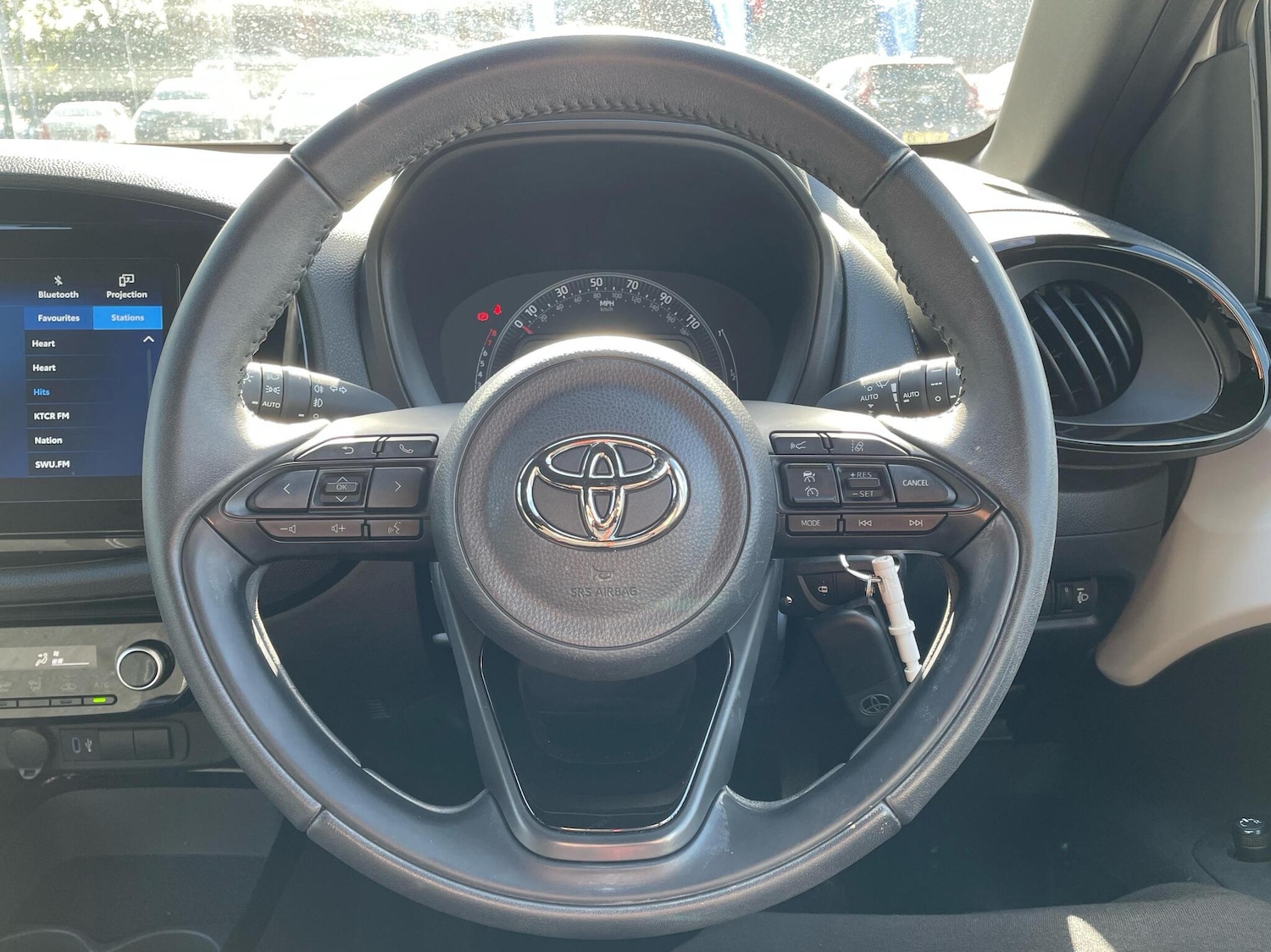 Used Toyota Aygo X 2024 for sale - 76730607: Photo 8