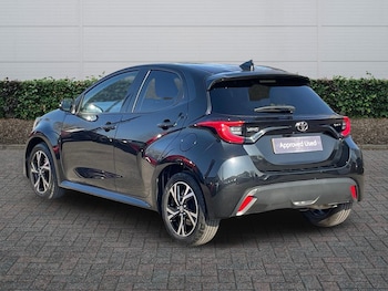 Used Toyota Yaris 2024 for sale - 77724891: Photo