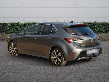 Used Toyota Corolla 2025 for sale - 76703547: Photo