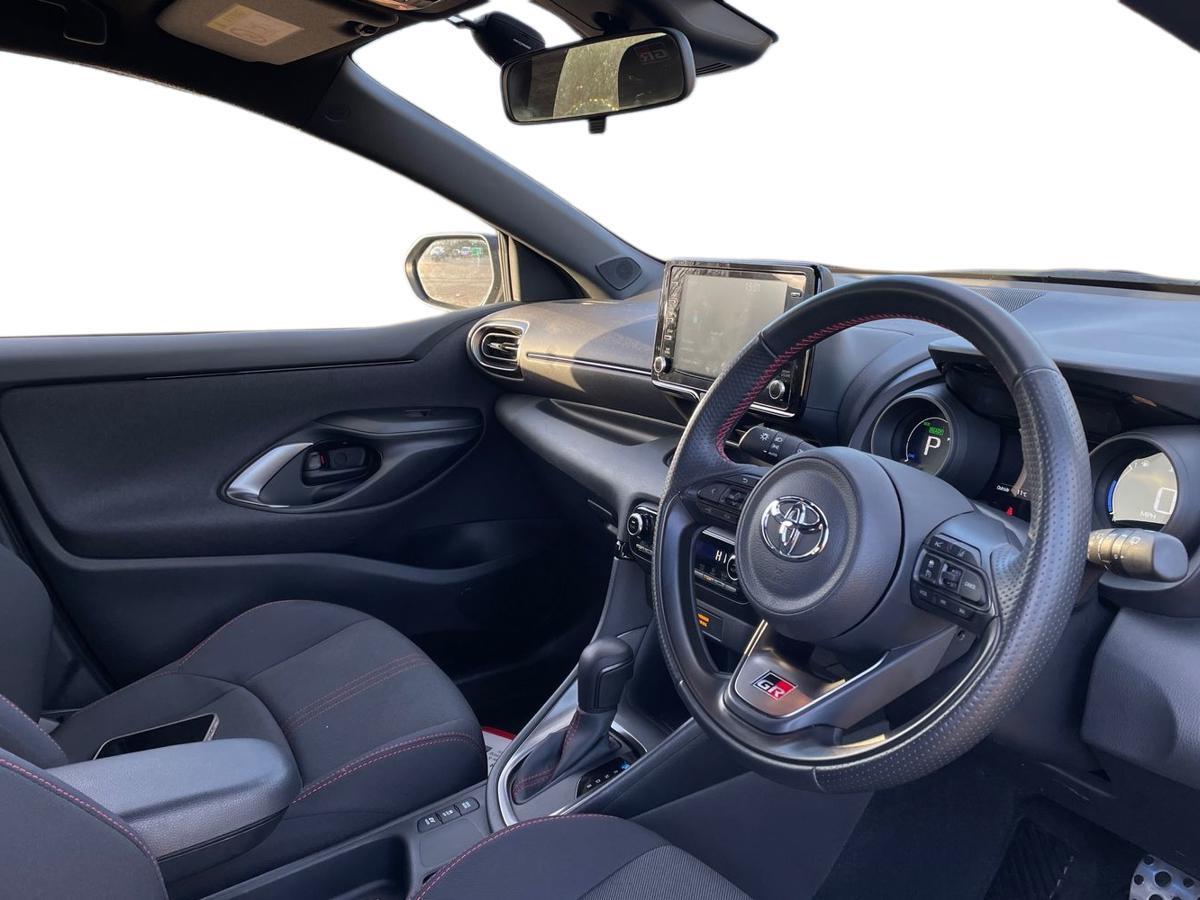 Used Toyota Yaris 2023 for sale - 77177273: Photo 12