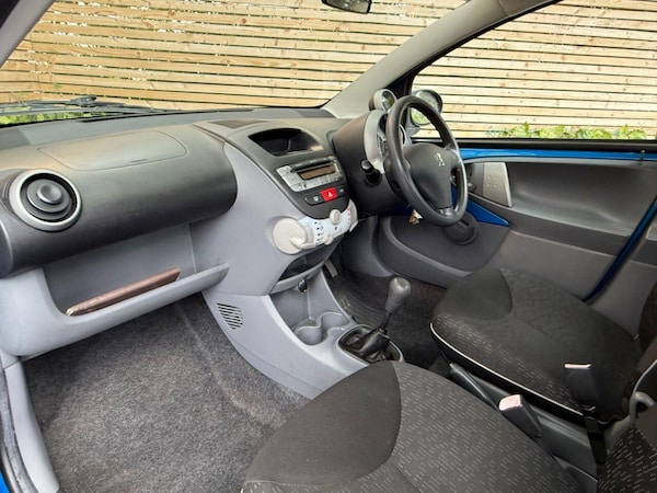 Used Peugeot 107 2010 for sale - 76167058: Photo 17