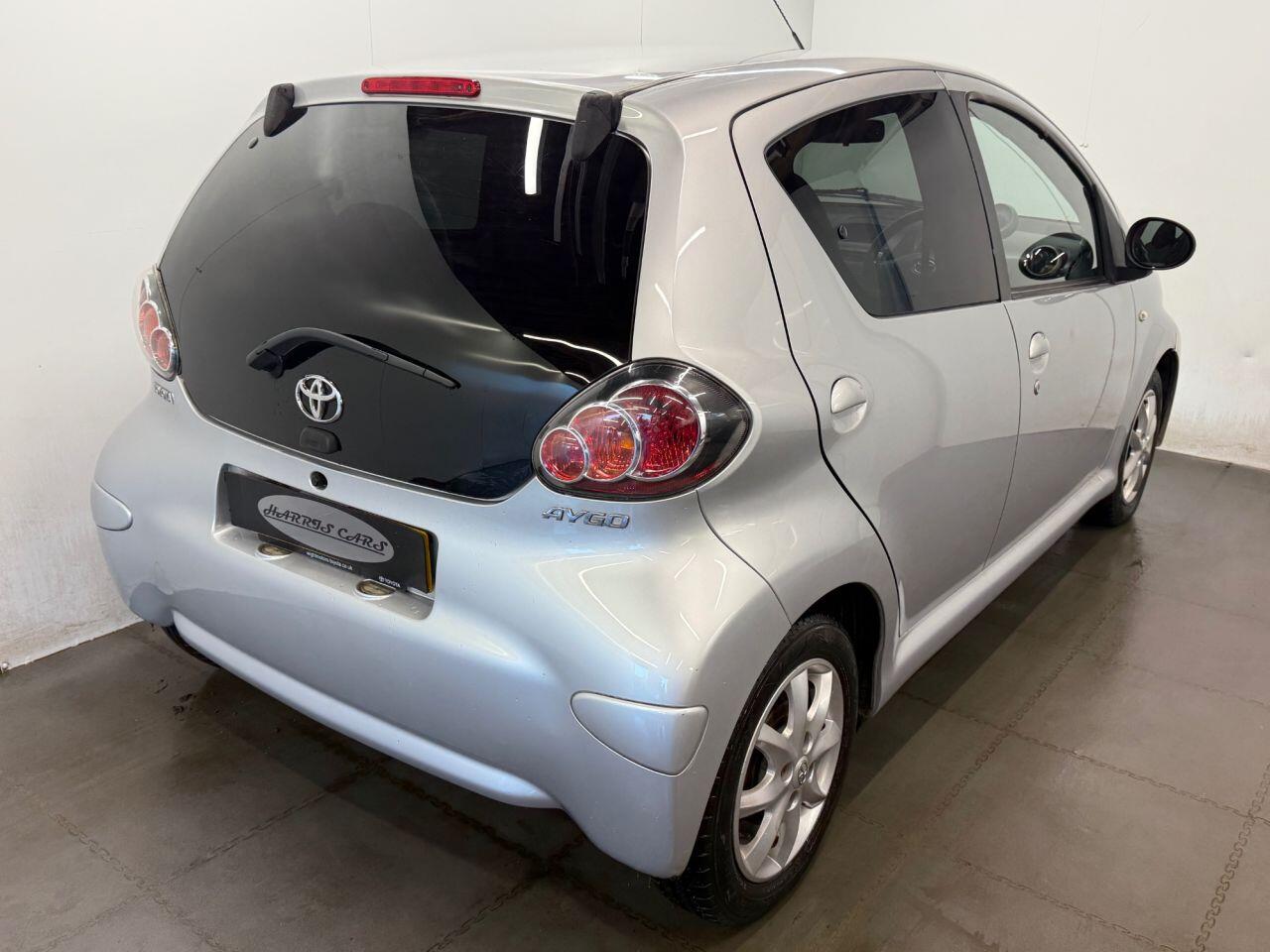 Used Toyota AYGO 2014 for sale - 76926999: Photo 10