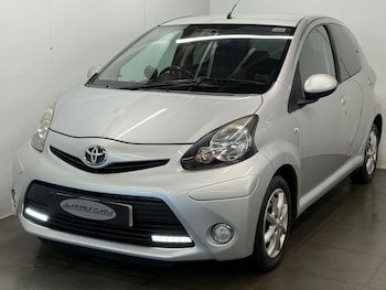 Used Toyota AYGO 2014 for sale - 76926999: Photo