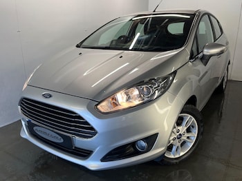 Used Ford Fiesta 2016 for sale - 76214011: Photo