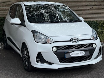 Used Hyundai i10 2018 for sale - 79303473: Photo
