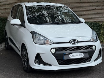 Used Hyundai i10 2018 for sale - 79303473: Photo