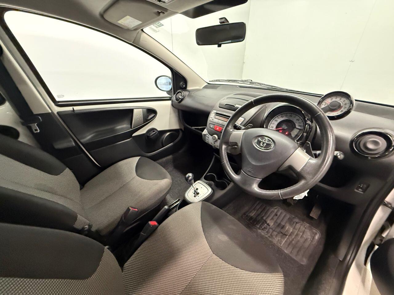 Used Toyota AYGO 2014 for sale - 76994325: Photo 12