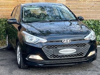 Used Hyundai i20 2016 for sale - 77798944: Photo