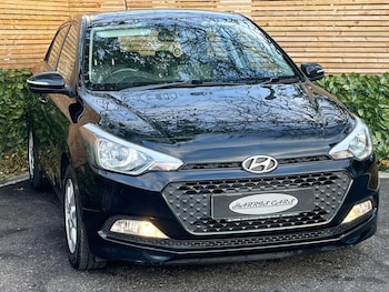 Used Hyundai i20 2016 for sale - 77798944: Photo