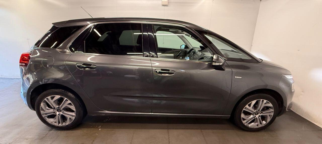 Used Citroen C4 Picasso 2016 for sale - 77082030: Photo 11