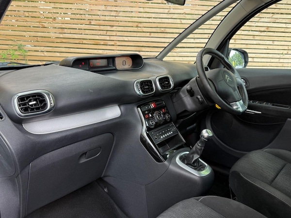 Used Citroen C3 Picasso 2010 for sale - 75809814: Photo 17