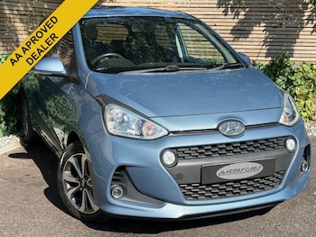 Used Hyundai i10 2017 for sale - 79116472: Photo