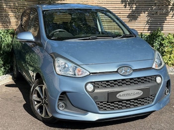 Used Hyundai i10 2017 for sale - 79116472: Photo
