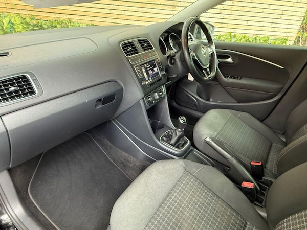 Used Volkswagen Polo 2016 for sale - 76175515: Photo 18