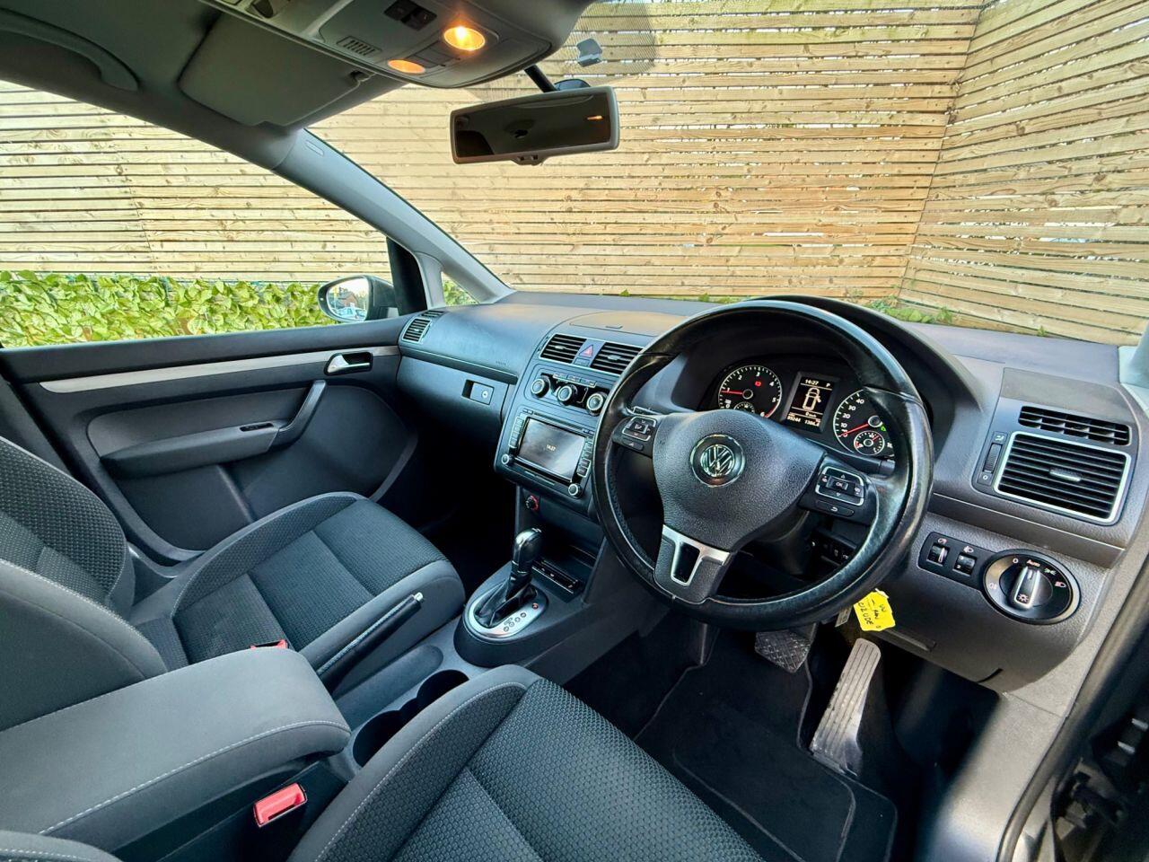 Used Volkswagen Touran 2012 for sale - 76824117: Photo 17