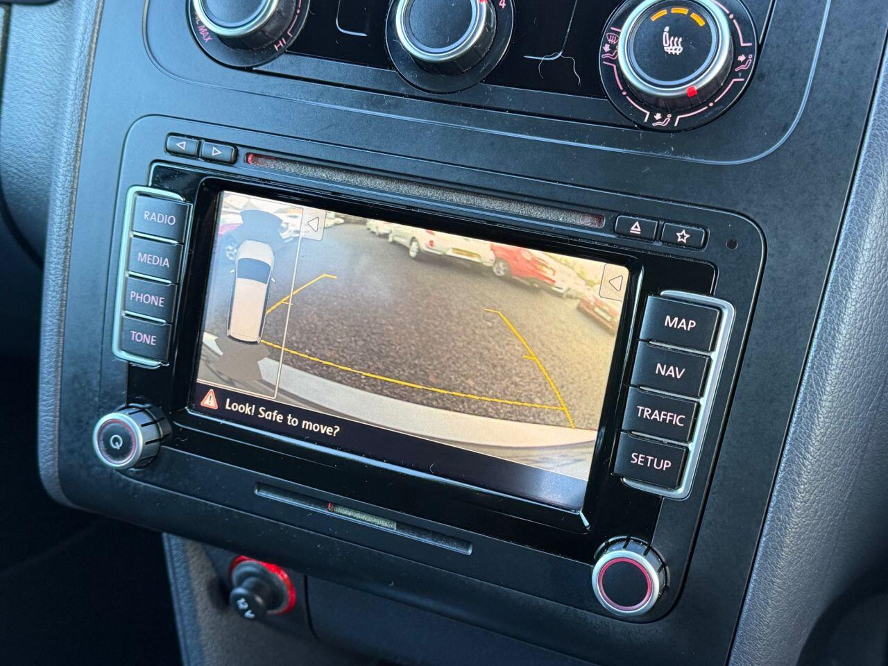 Used Volkswagen Touran 2012 for sale - 76824117: Photo 27