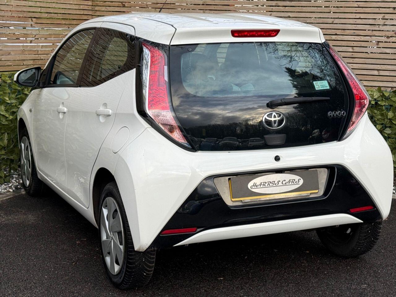 Used Toyota AYGO 2015 for sale - 77395777: Photo 12